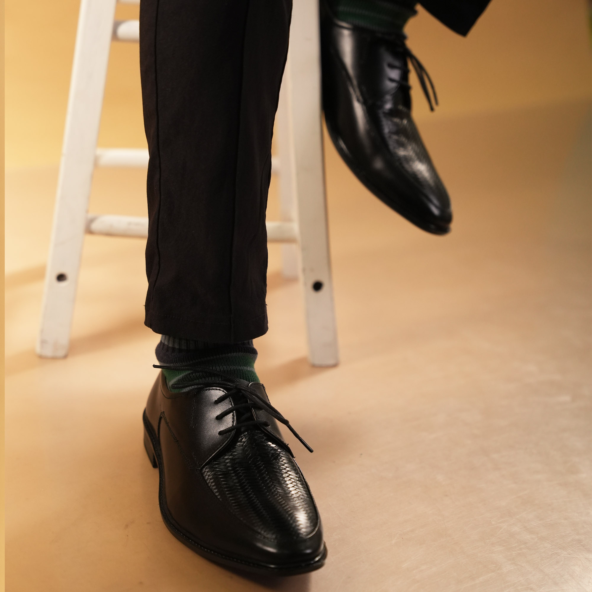 Genuine Leather Black CC