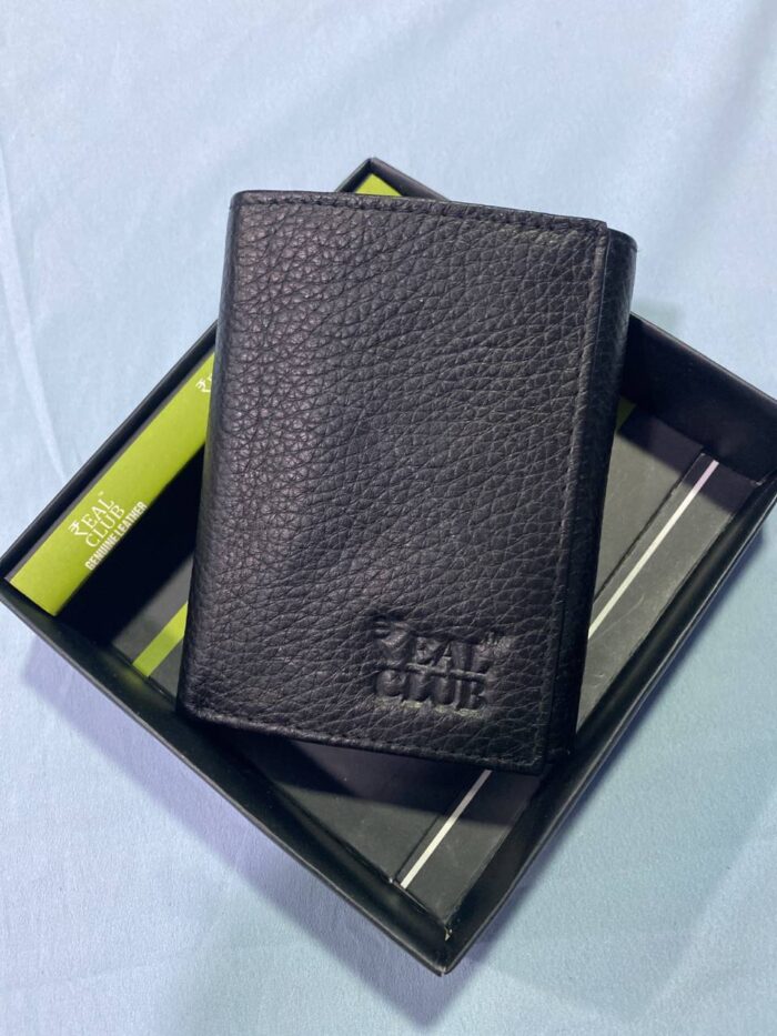 Men’s Black Vertical Wallet -J24
